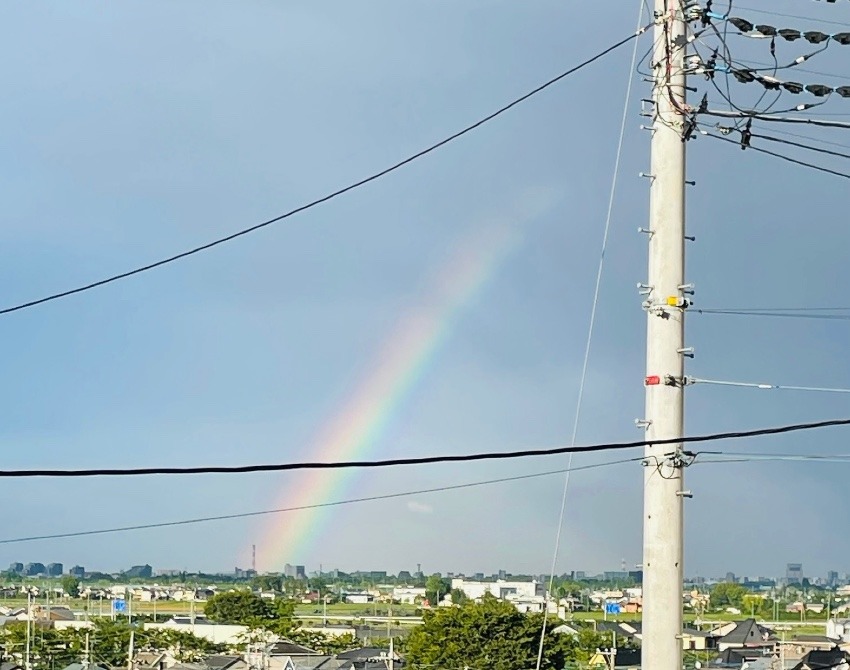 停電と虹