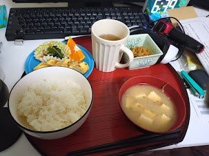 今日の朝飯