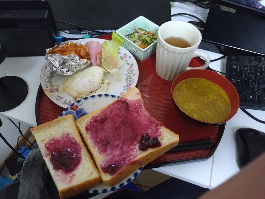 本日の朝飯